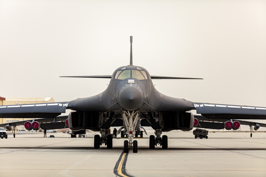 B1-1B Lancers Archives - Aerotech News - Edwards AFB