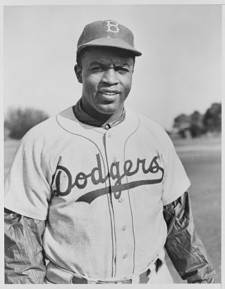 Black History Month Sports Heroes Who Served: Baseball great Jackie ...