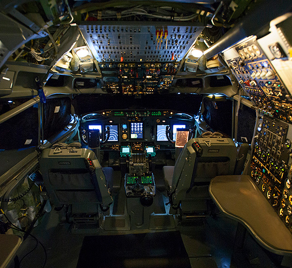 Boeing begins digital flight deck upgrades to NATO fleet - Aerotech ...