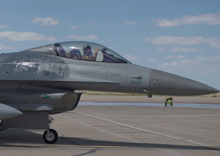 Holloman Fighter Squadron Receives Final Six-ship - Aerotech News & Review