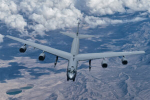 History In Two: New Power For An Old Soldier—Re-engining The B-52 ...