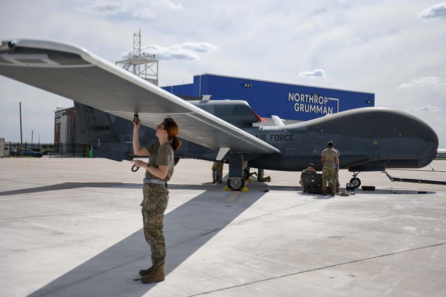 First Global Hawk Block-30s transition to civilian partners - Aerotech ...